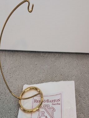 Reed & Barton Gold Hoop Display Stand